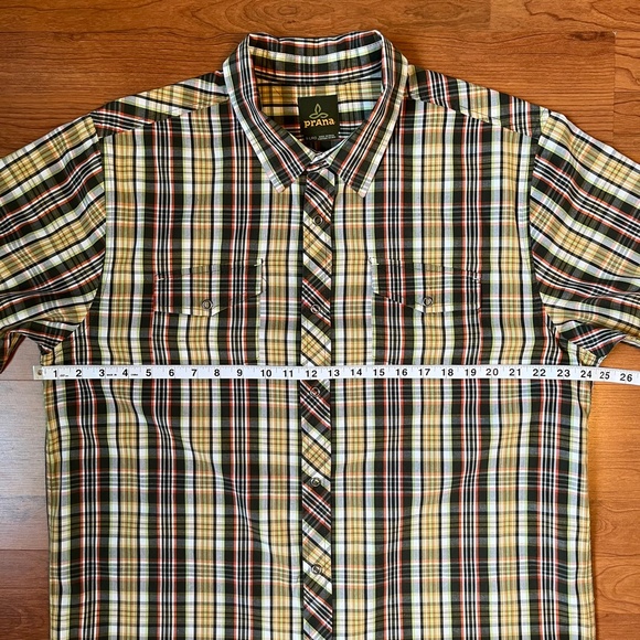 prAna Men's black, yellow, & red plaid short sleeved shirt Size XL - Picture 7 of 8